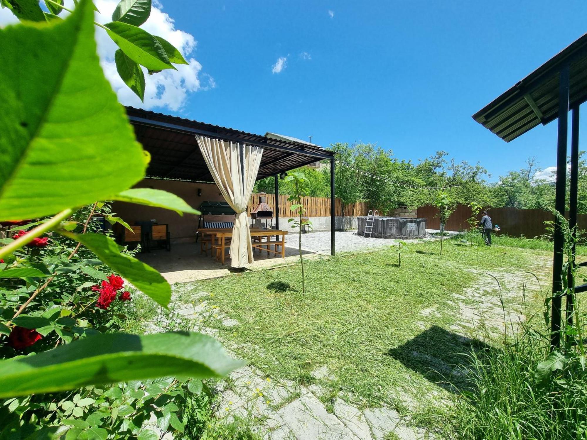 New Horizons , Apartment With 5 Bedrooms, Whole Apartment, Апартмент Целиком Dilijan Exterior foto