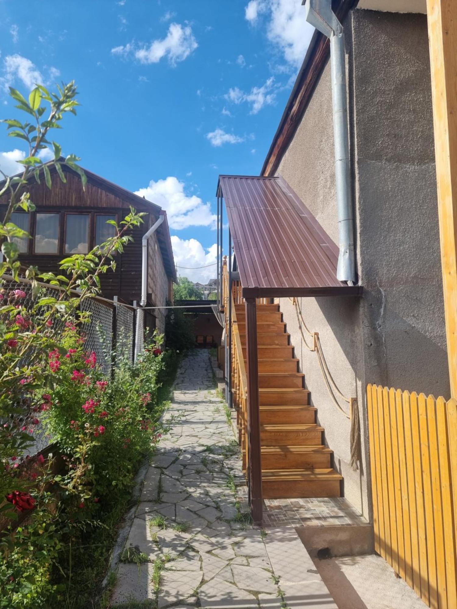 New Horizons , Apartment With 5 Bedrooms, Whole Apartment, Апартмент Целиком Dilijan Exterior foto